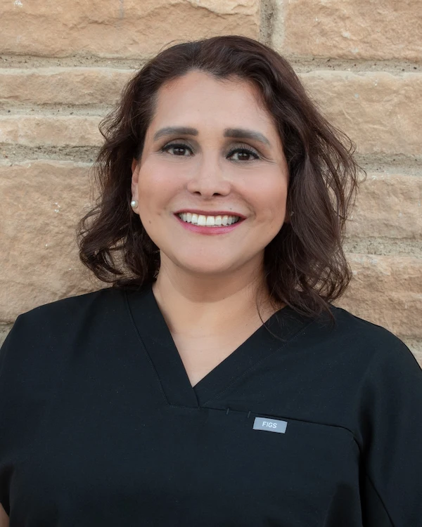 Joanna Holt – Dental Assistant